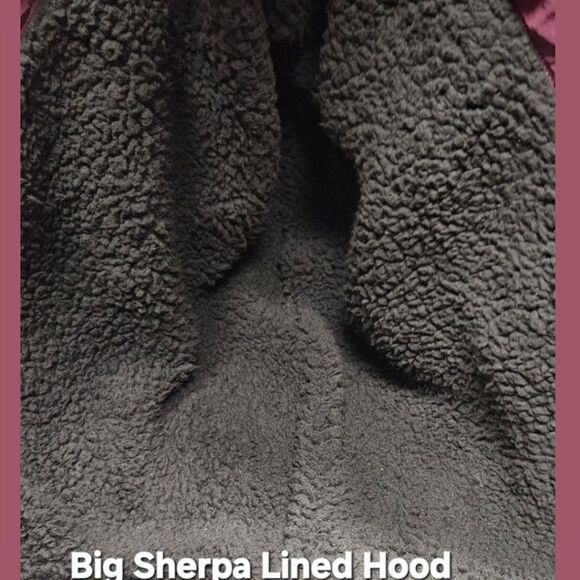 PINK VICTORIA SECRET Warm Maroon Hooded Sherpa Jacket Size M/L - Picture 10 of 16